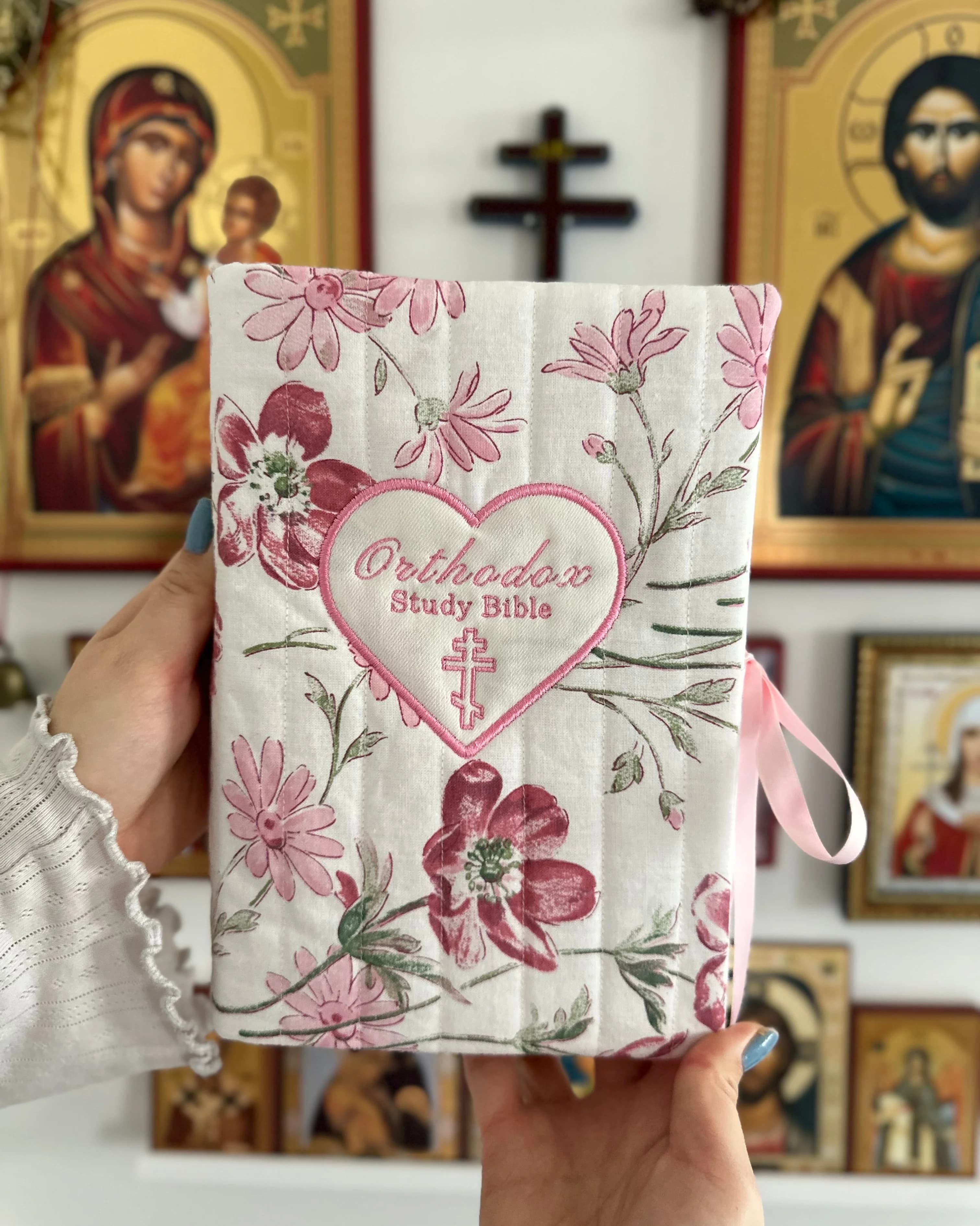 "Heirloom Floral" - Quilted Orthodox Bible Cover